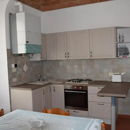 Polino Apartment *